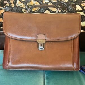 Kenneth Cole Chestnut Brown Leather Briefcase with Top Handle